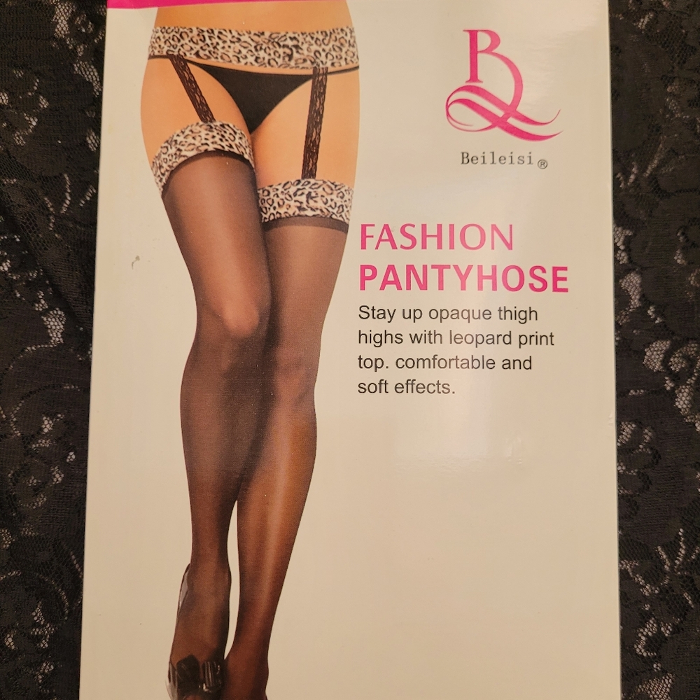 Leopard Print Thigh Highs and Garter os